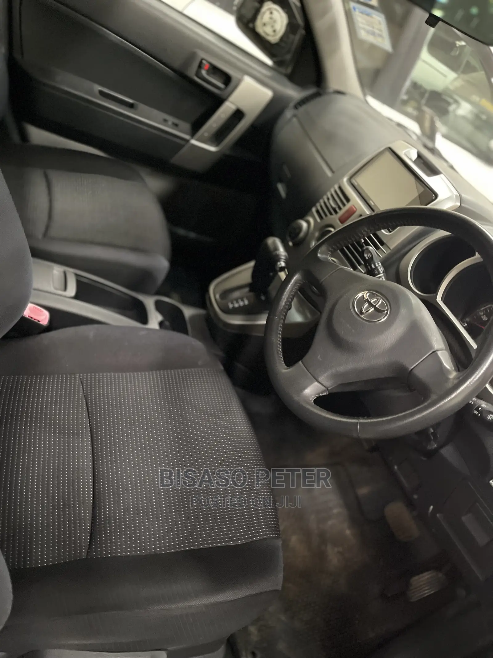 Toyota Rush 1.5 AWD 2009 Black