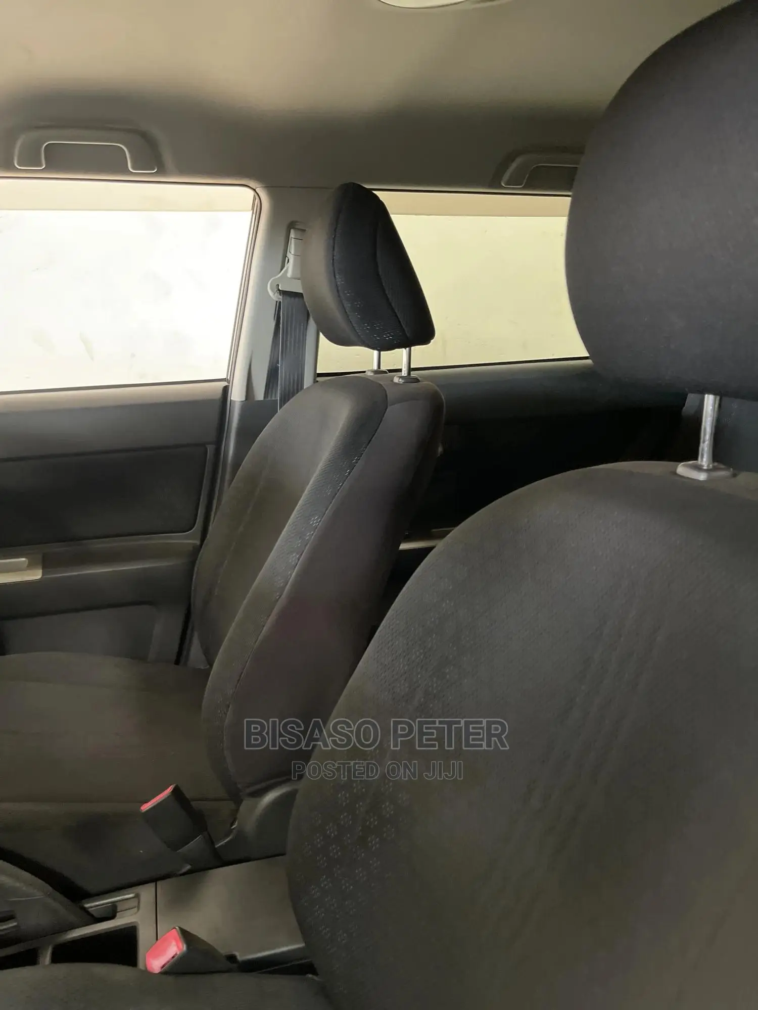 Toyota Corolla Rumion Hatchback 1.5 FWD 2008 Black