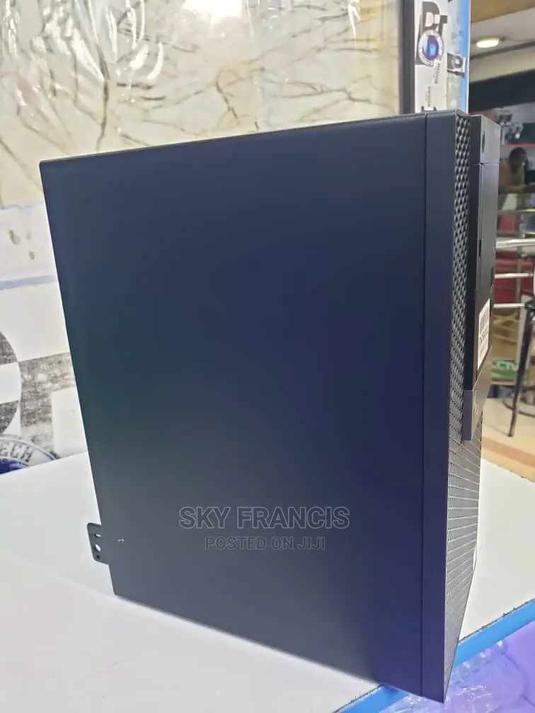 Desktop Computer Dell OptiPlex 7050 4GB Intel Core I5 HDD 500GB