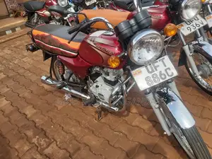 New Bajaj Boxer 100 2023 Red