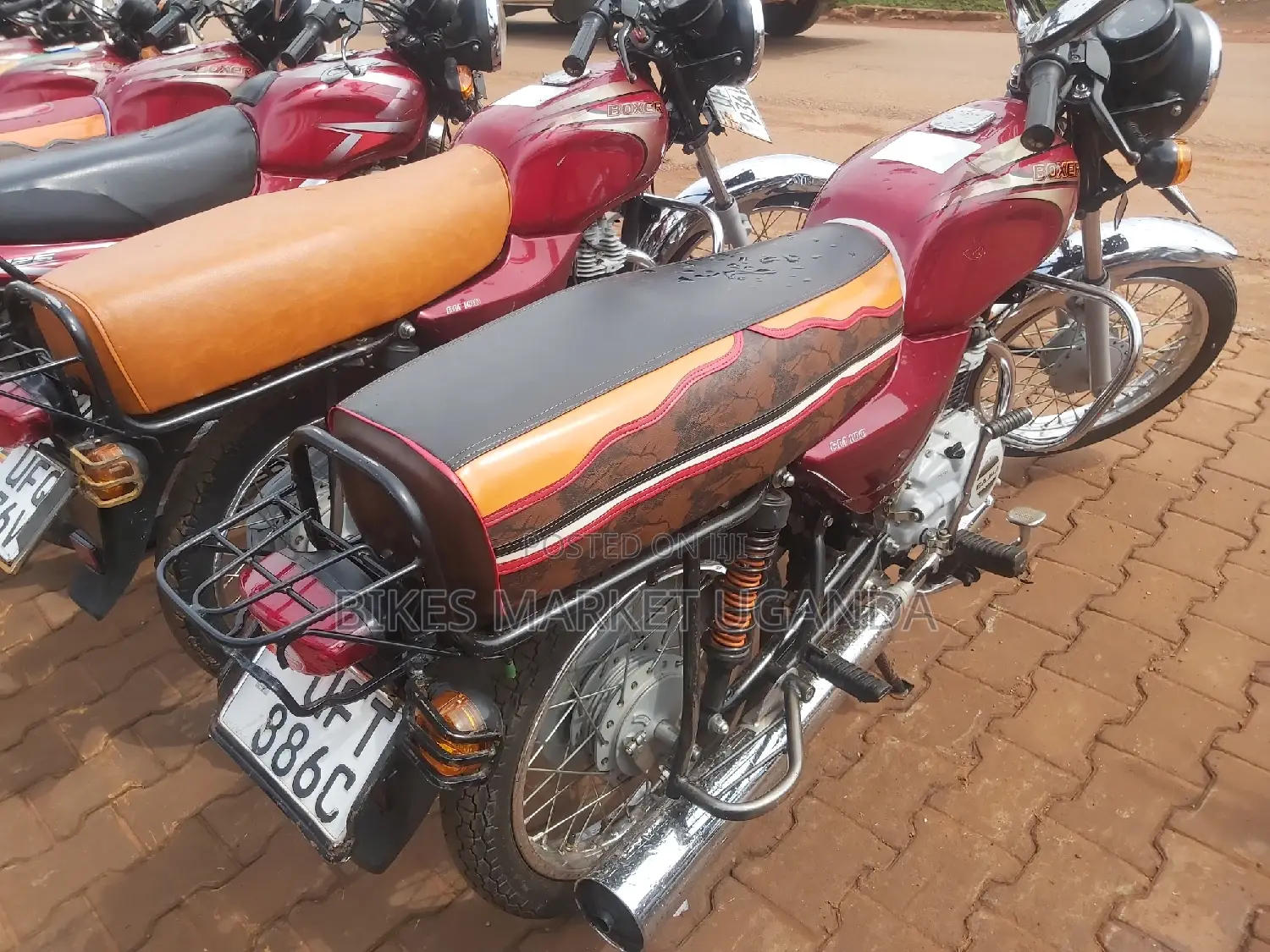 New Bajaj Boxer 100 2023 Red