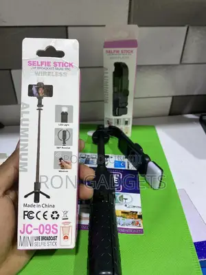 Selfie Stick With Light