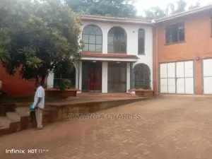 7bdrm Duplex in Fs Properties Ltd, Central Division for rent