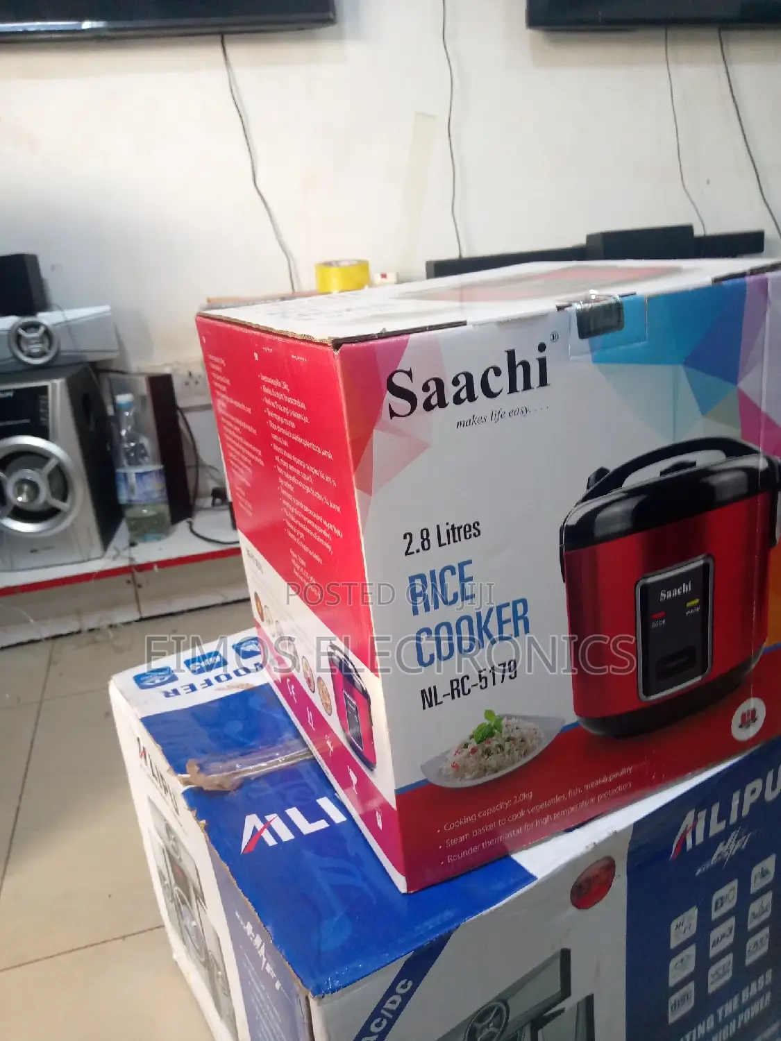 2.8 Litres Saachi Rice Cooker