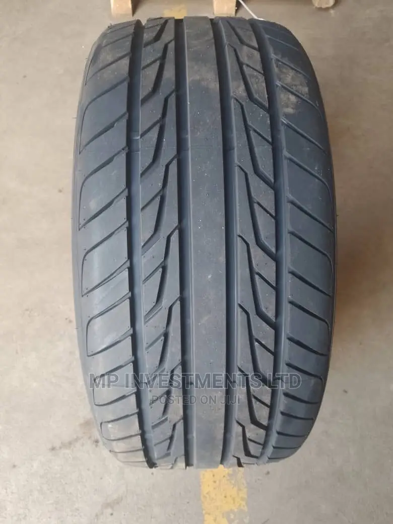 285/45zr19 FARROAD Tyres