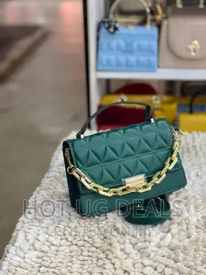 Ladies Classic Designer Handbag - Green