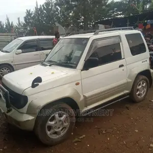 Mitsubishi Pajero 2.5 D Sport 1999 White
