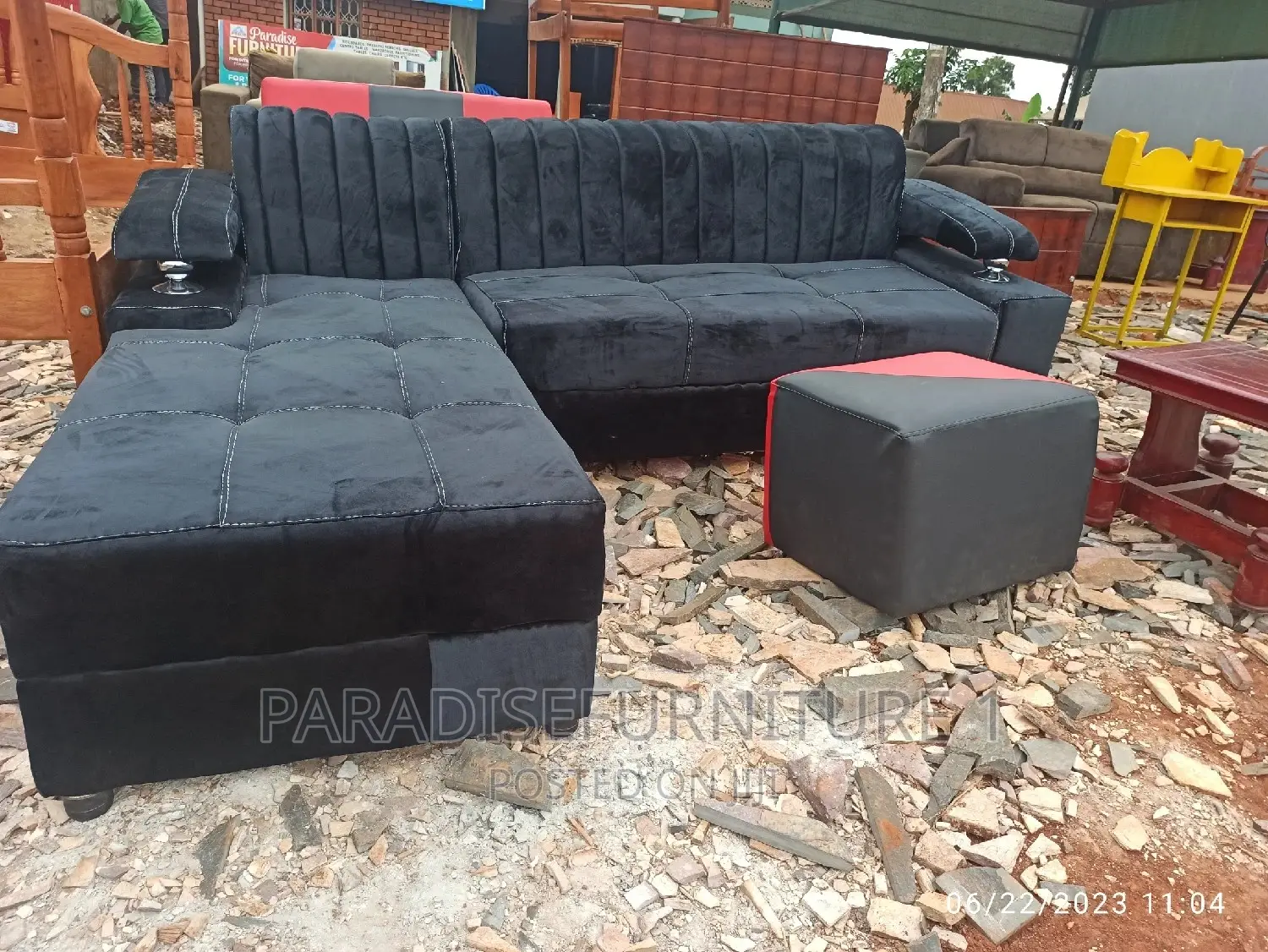 Sofa L Black 5 Seater