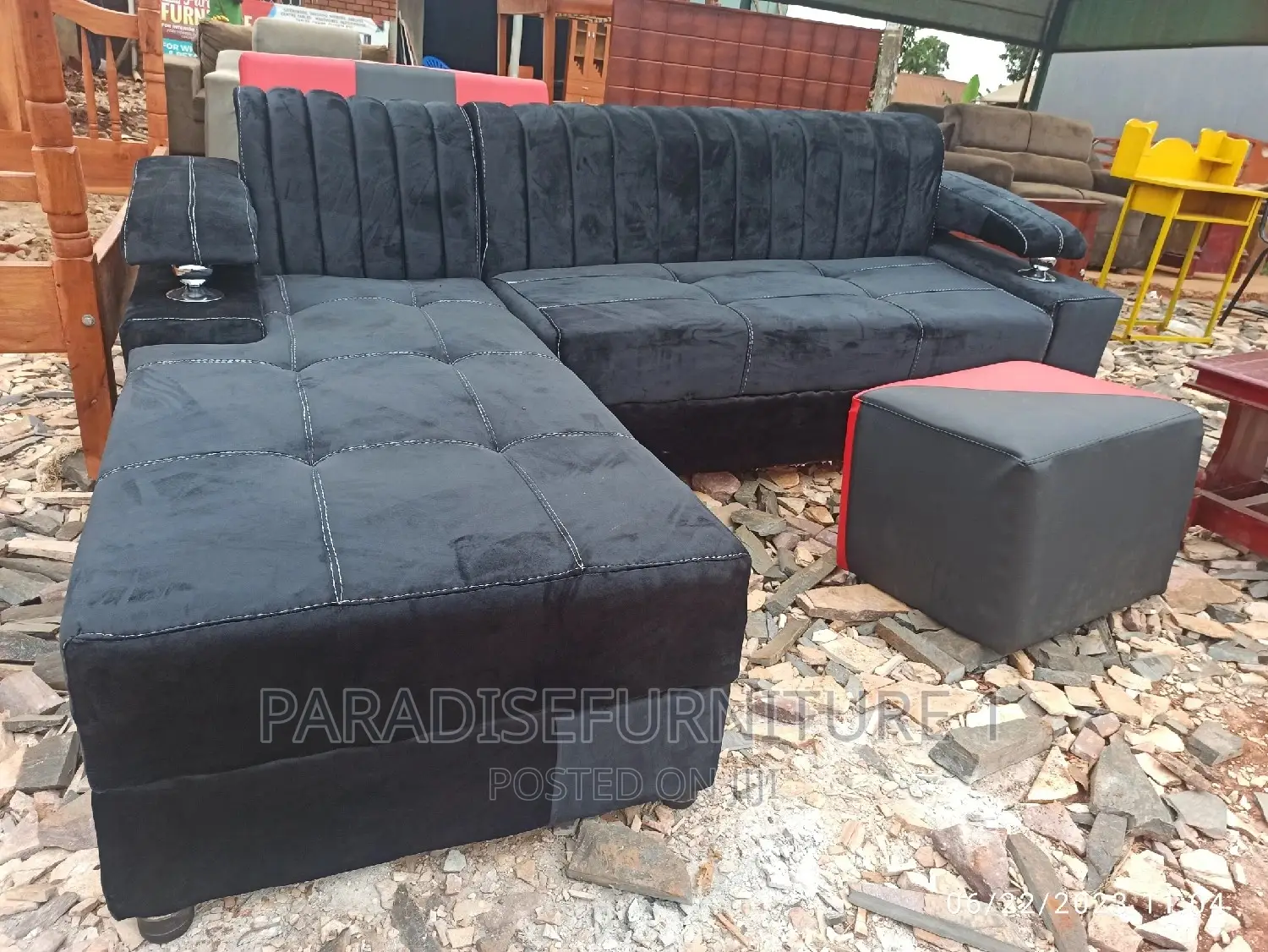 Sofa L Black 5 Seater
