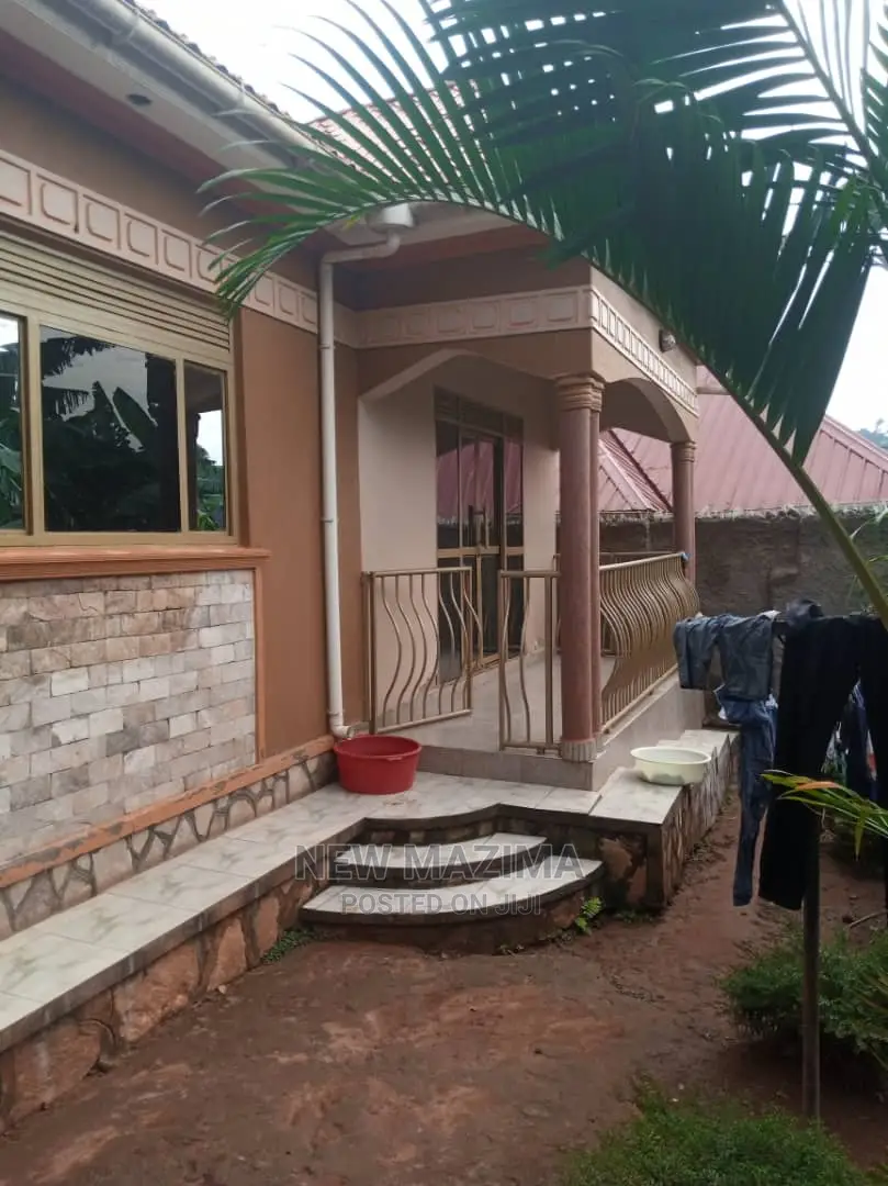 3bdrm Bungalow in Bulenga, Central Division for sale
