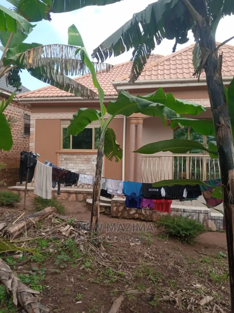 3bdrm Bungalow in Bulenga, Central Division for sale