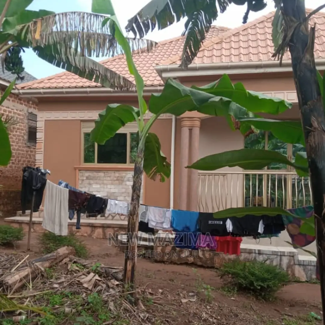 3bdrm Bungalow in Bulenga, Central Division for sale