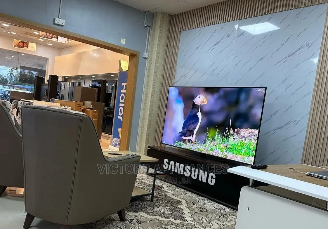 55inches Samsung Crystal Uhd Smart TV Powered by Tizen