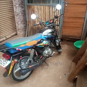 TVS HLX 125 2021 Black