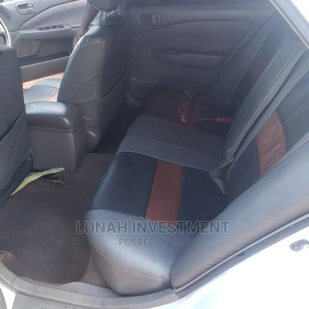 Toyota Premio 2002 White