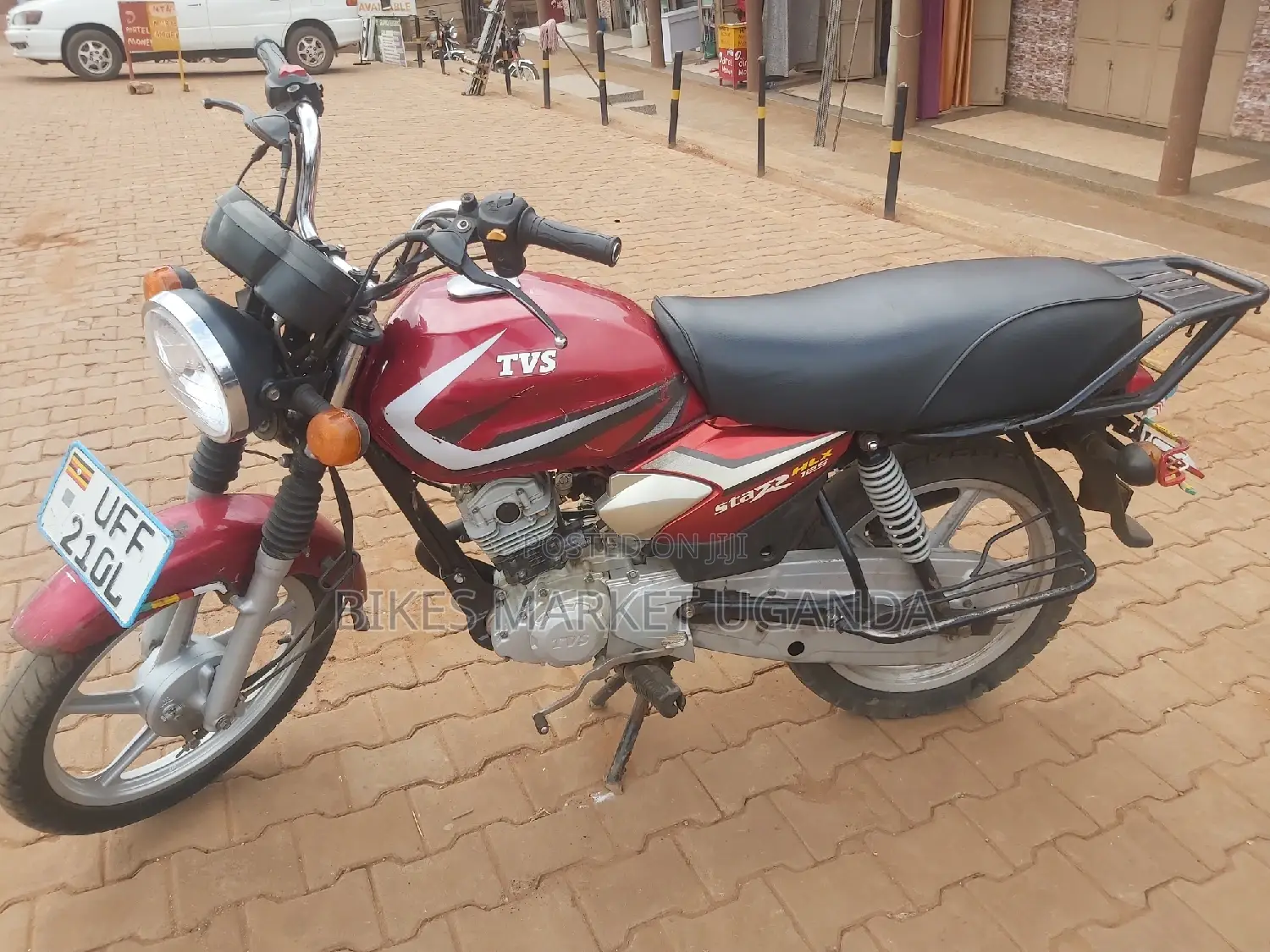 New TVS HLX 125 2022 Red