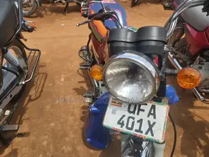 Bajaj Boxer 100 2019 Red