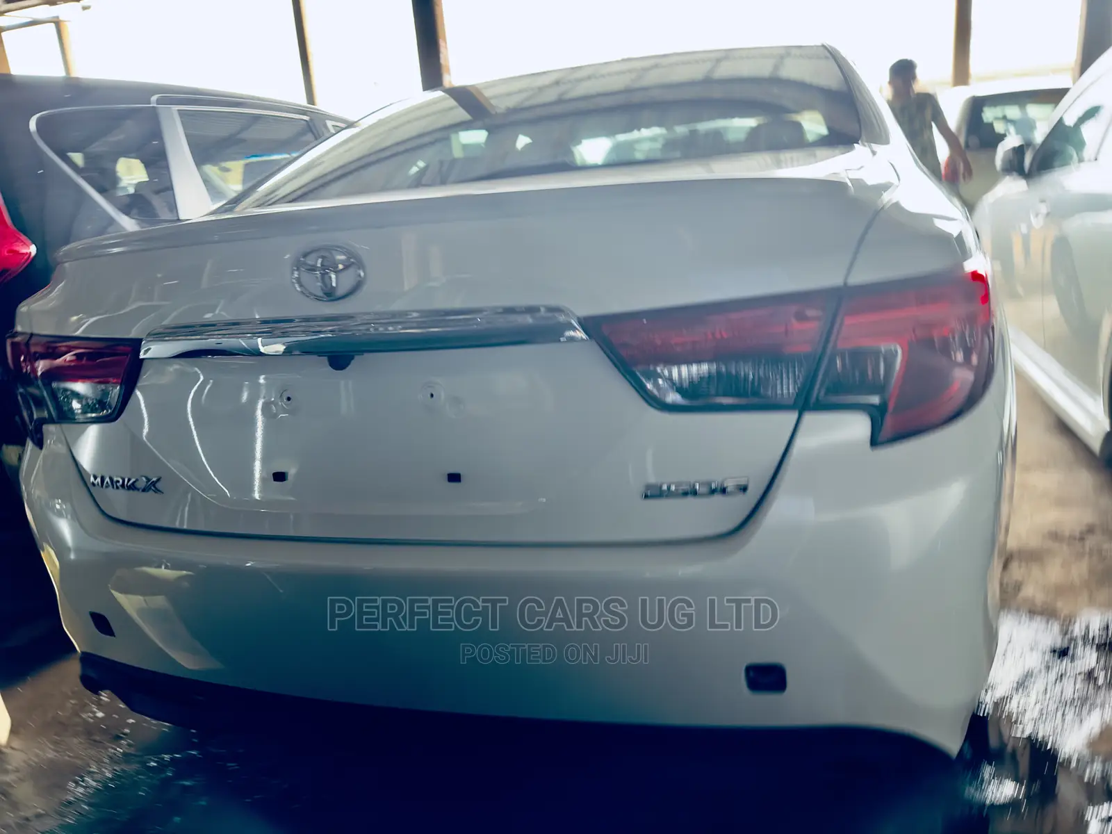 Toyota Mark X 2.5 RWD 2014 Off white