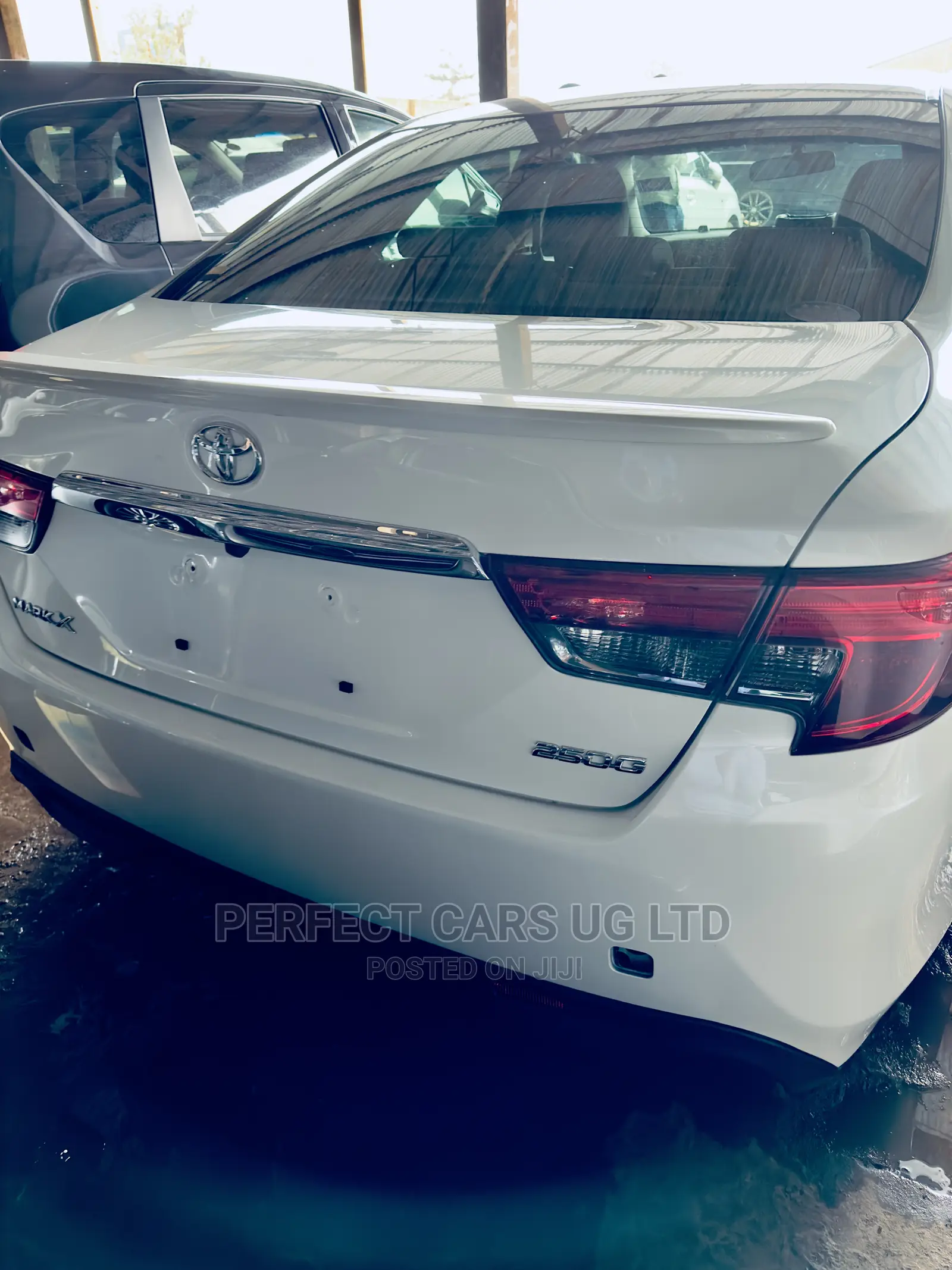 Toyota Mark X 2.5 RWD 2014 Off white