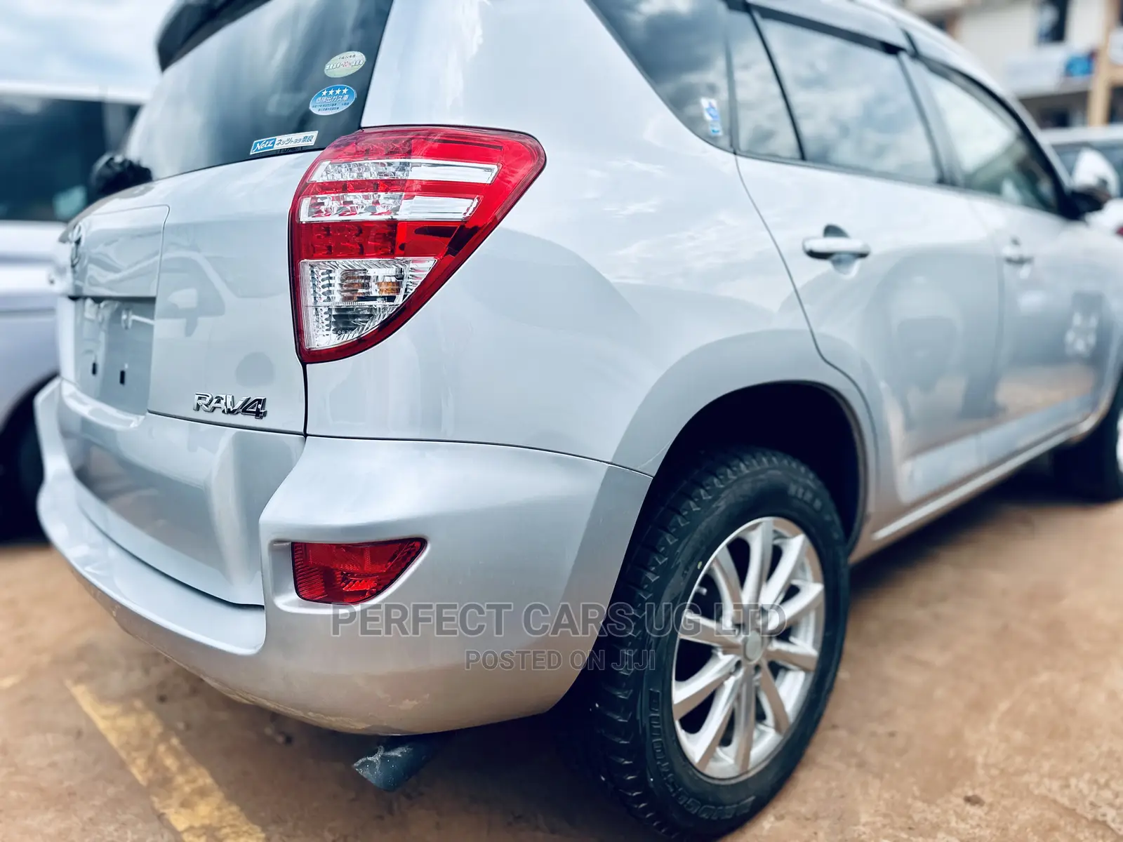 Toyota RAV4 2.5 2010 Silver