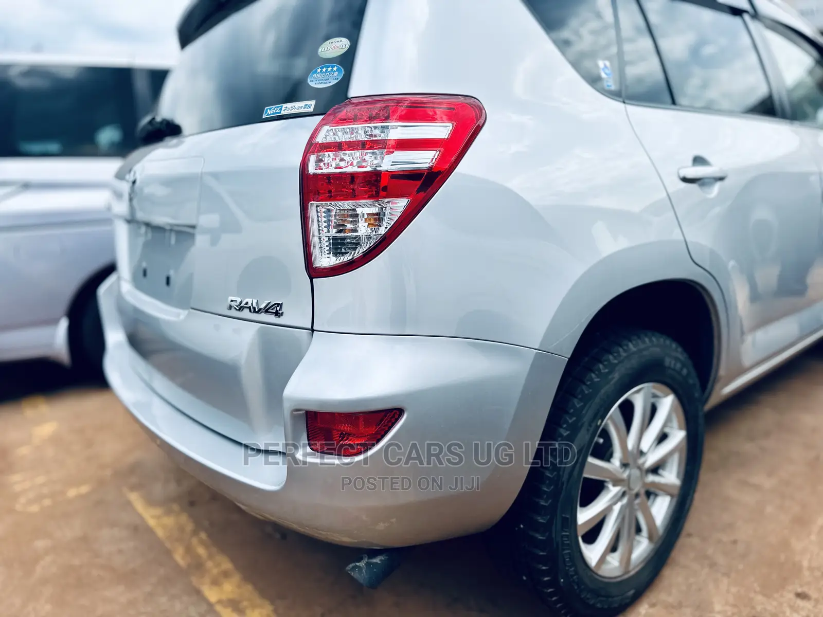 Toyota RAV4 2.5 2010 Silver