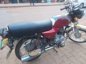 Bajaj Boxer 100 2017 Red