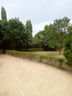 3bdrm Bungalow in Bukooto, Nakawa for rent