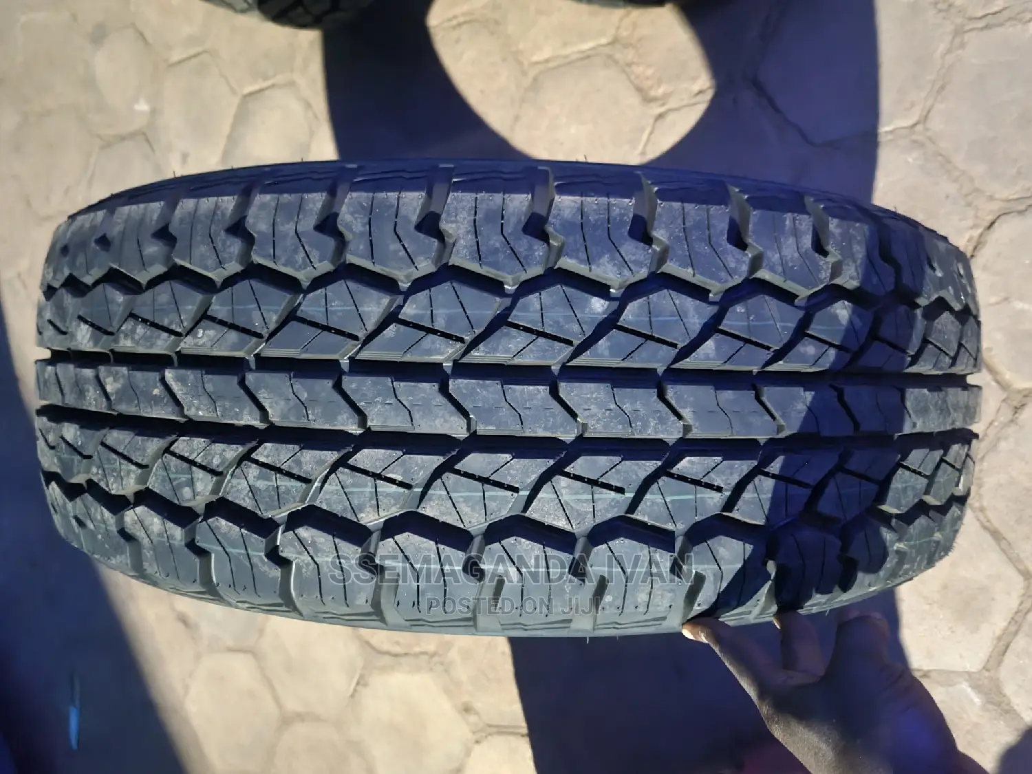 265/65r17 Raptor Tires