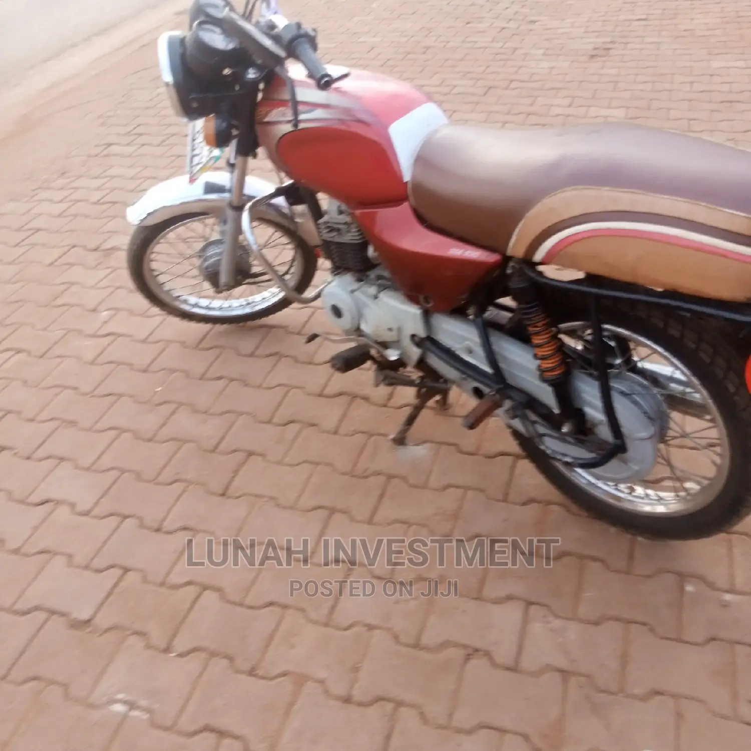 Bajaj Boxer BM100ES 2020 Red