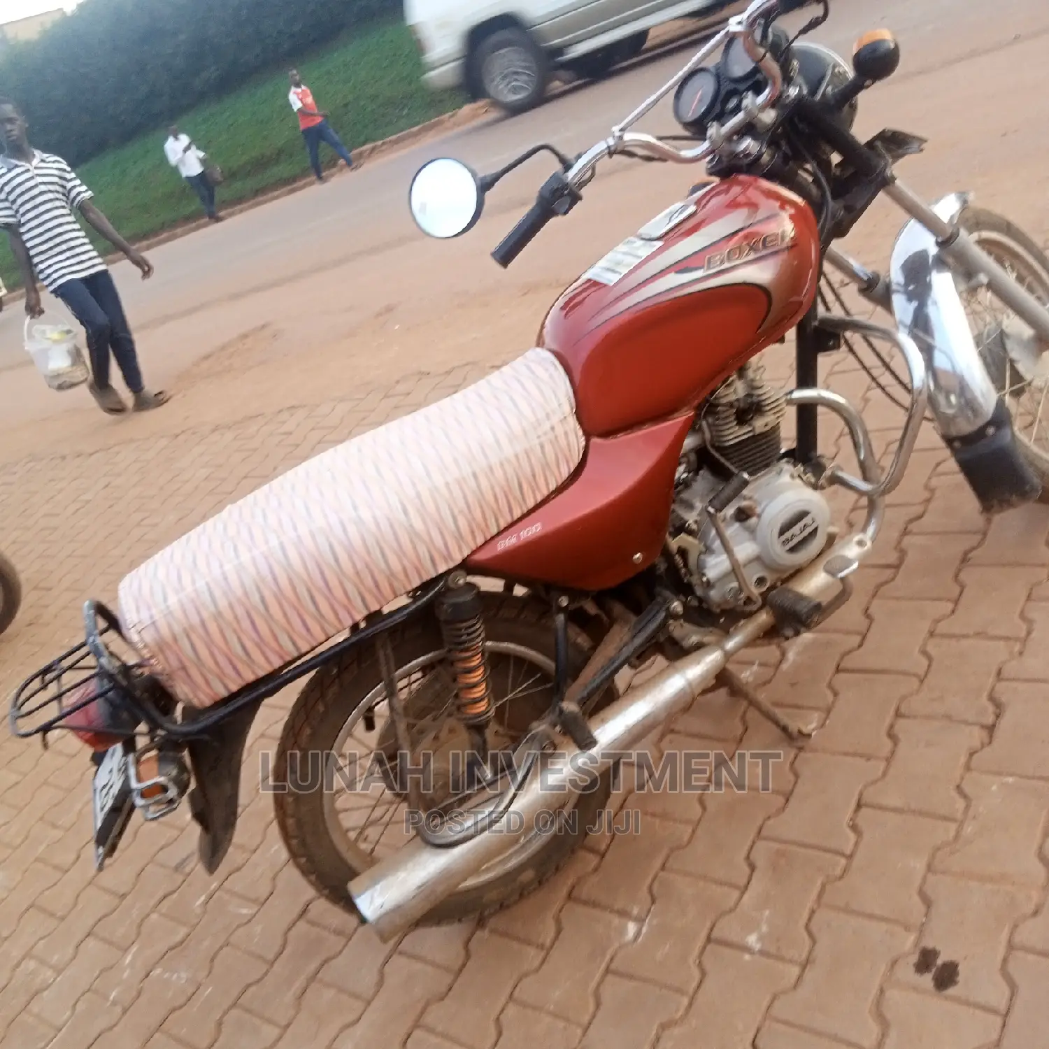 Bajaj Boxer 100 2022 Red