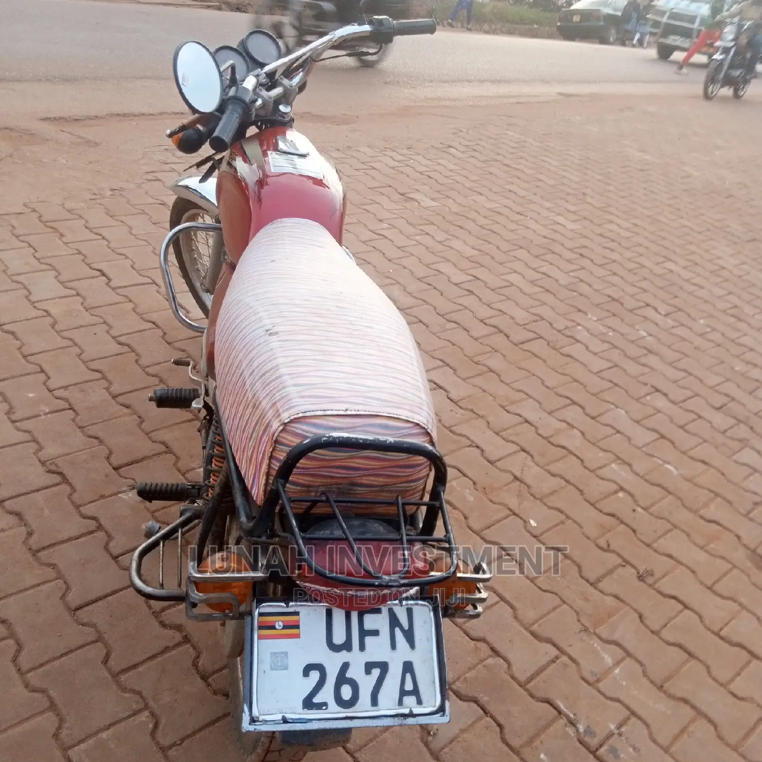 Bajaj Boxer 100 2022 Red