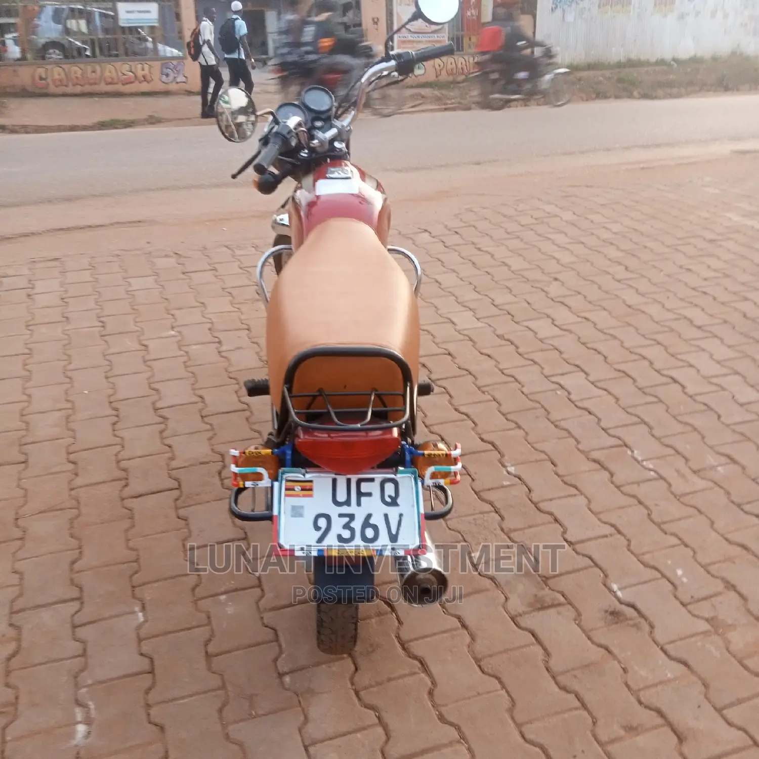 Bajaj Stroke 2022 Red