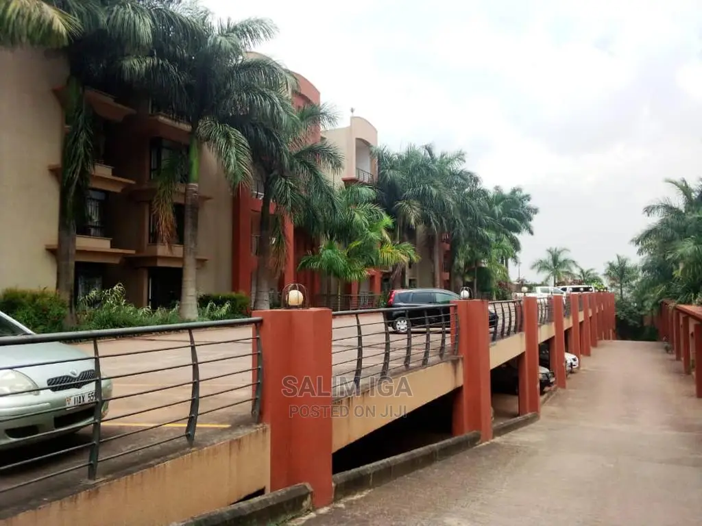 Furnished 2bdrm Townhouse / Terrace for rent