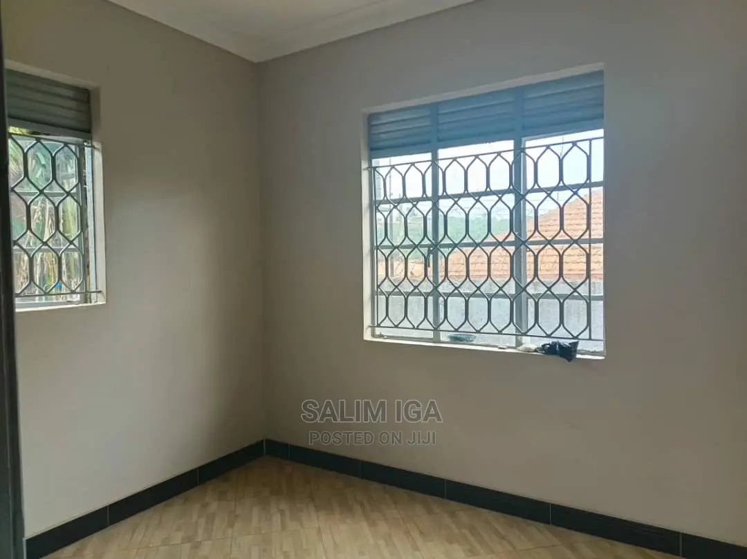 4bdrm Bungalow in Kololo Property, Central Division for rent