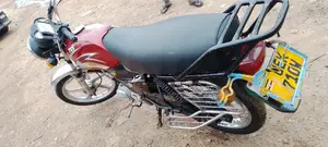 TVS Apache 160 4V 2019 Beige