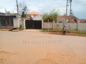 100by100ft Land for Sale in Bukooto