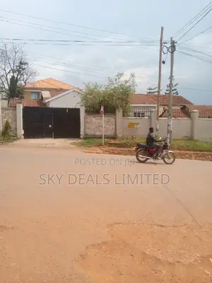 100by100ft Land for Sale in Bukooto