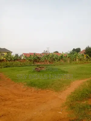 100by50ft Plot on Sale at Buwate