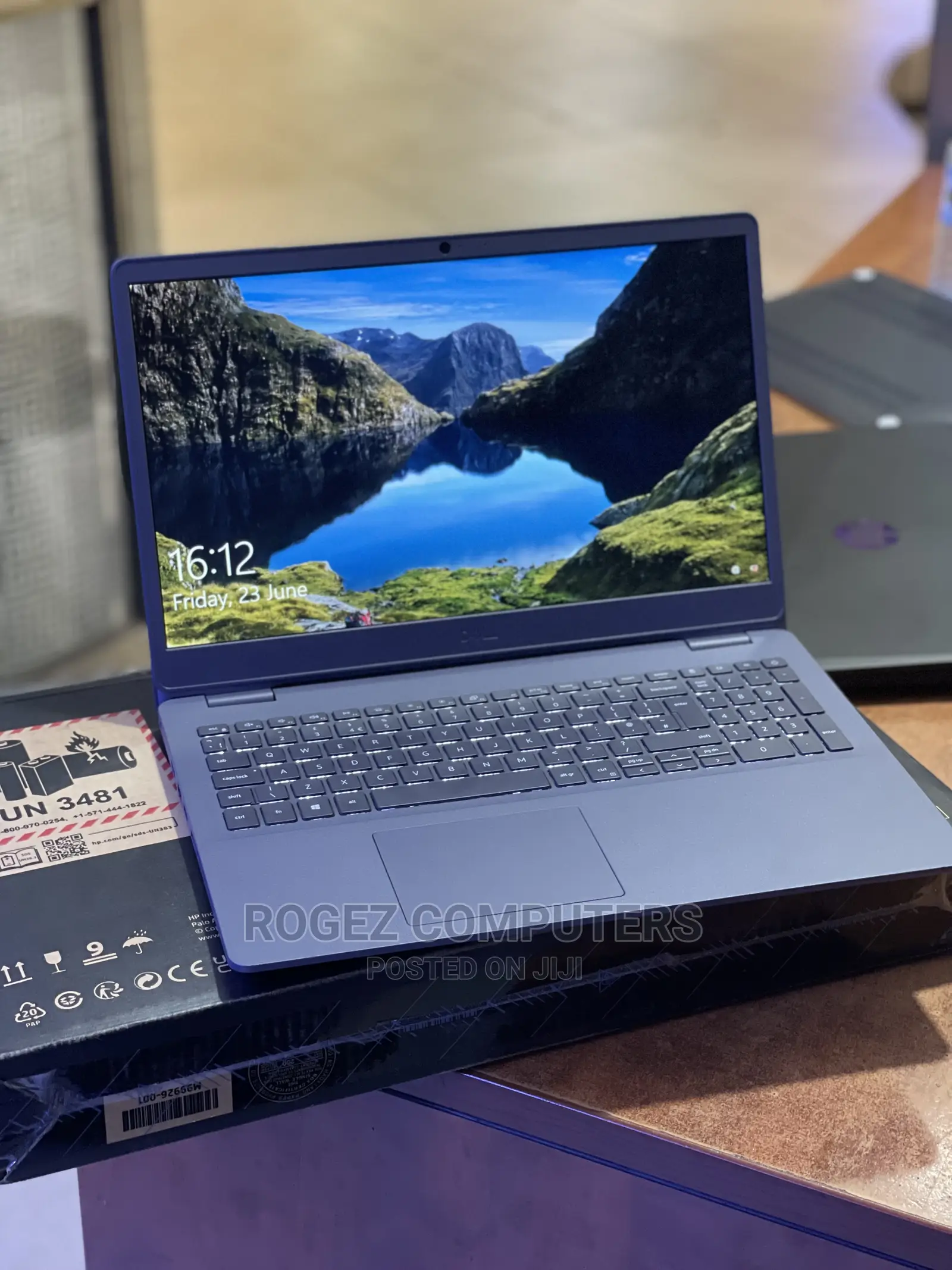 New Laptop Dell Inspiron 15 8GB Intel Core I5 HDD 1T
