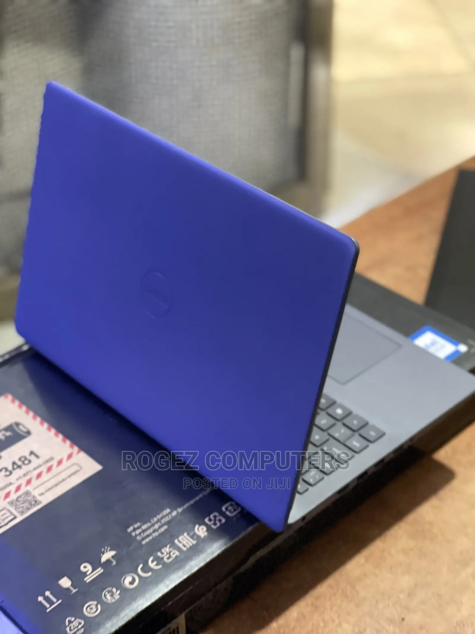 New Laptop Dell Inspiron 15 8GB Intel Core I5 HDD 1T