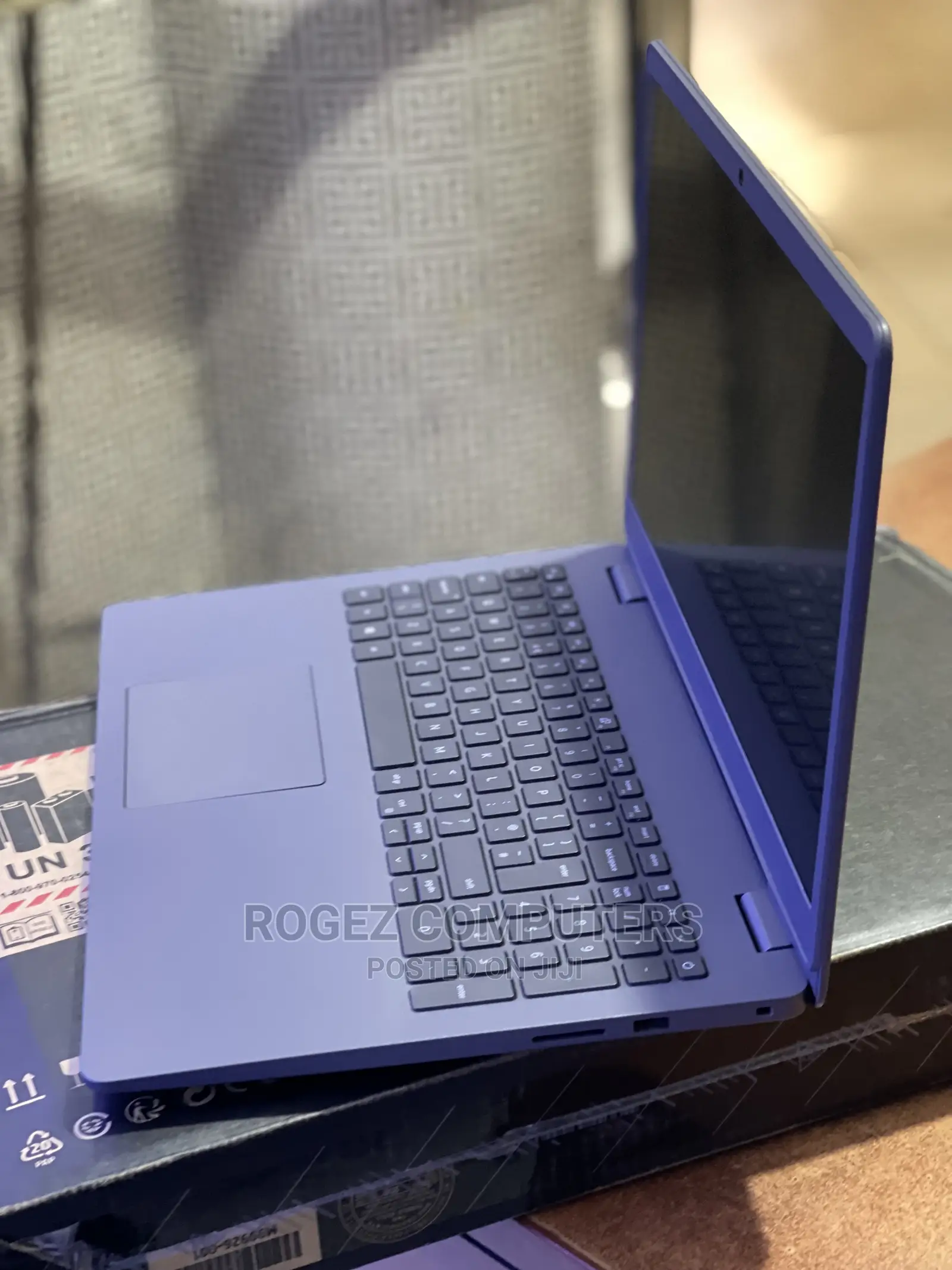 New Laptop Dell Inspiron 15 8GB Intel Core I5 HDD 1T