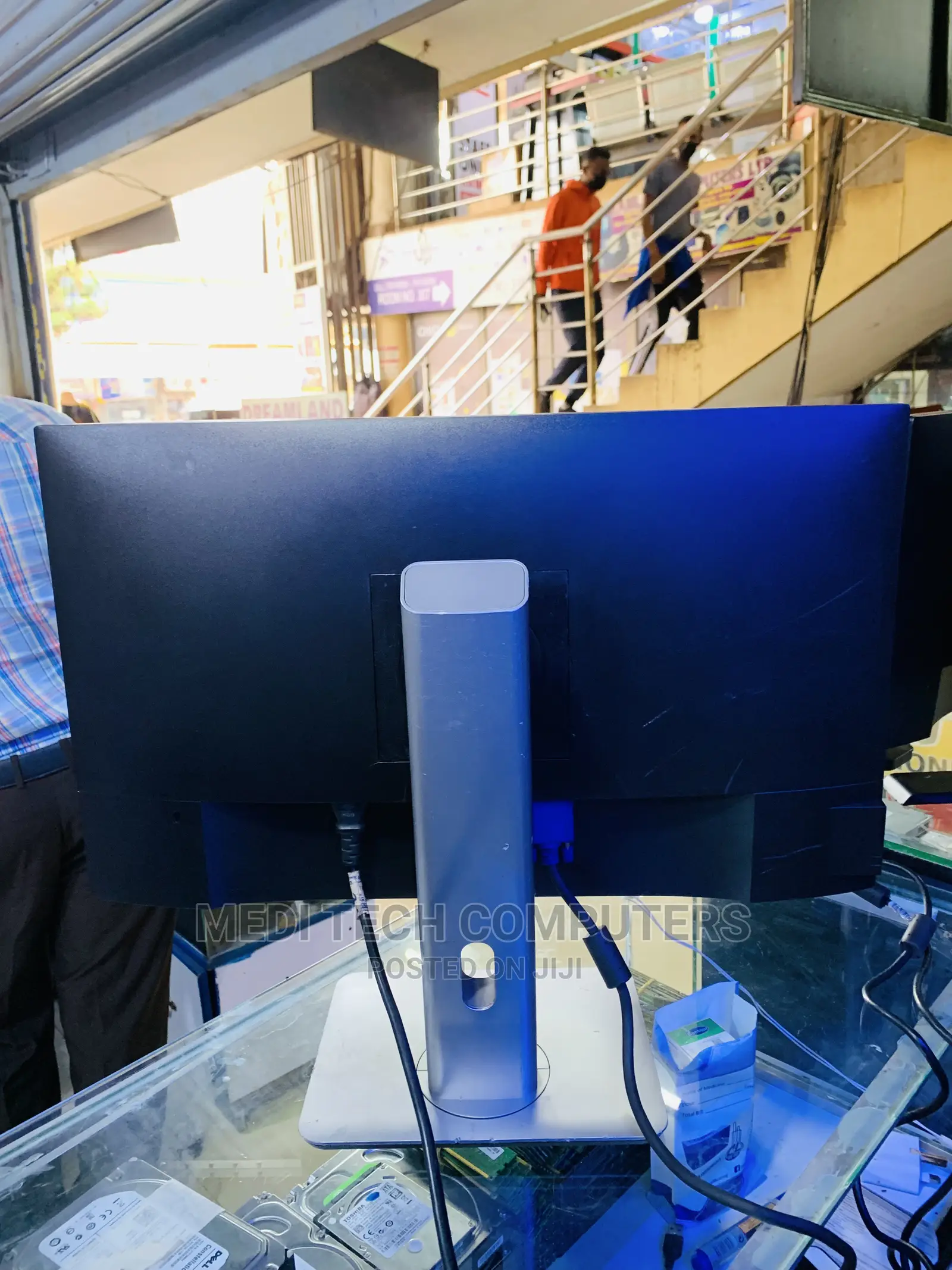 Ips/Frameless 24 Dell Monitor