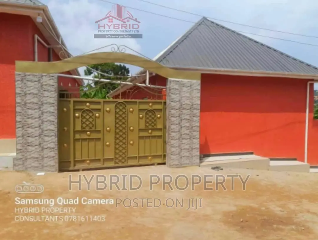 10bdrm Apartment in Kasubi~Kawaala Along, Rubaga for sale
