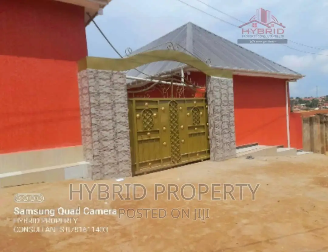 10bdrm Apartment in Kasubi~Kawaala Along, Rubaga for sale