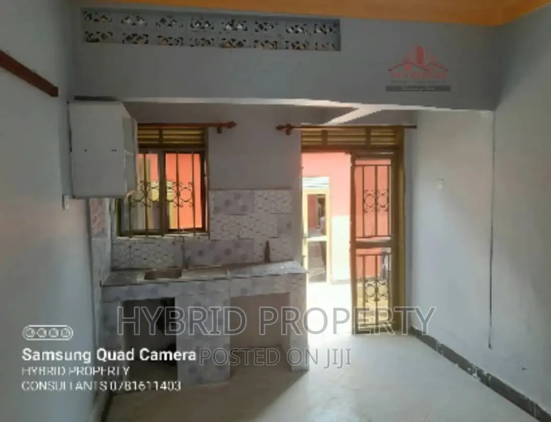 10bdrm Apartment in Kasubi~Kawaala Along, Rubaga for sale