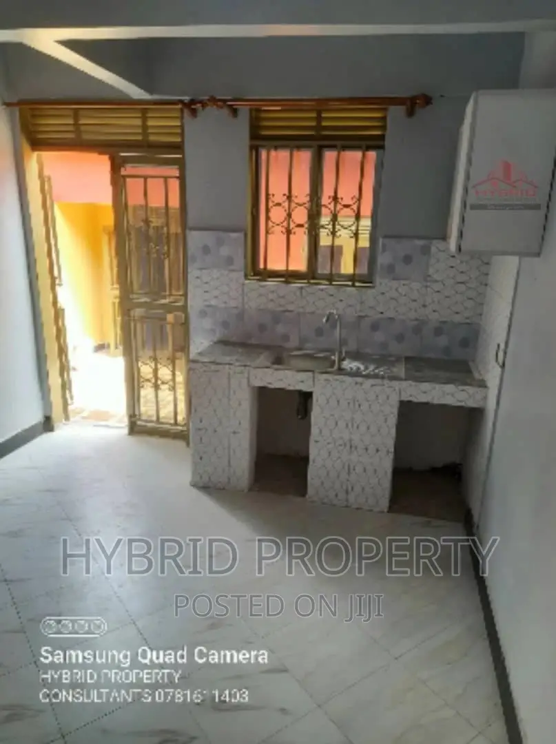 10bdrm Apartment in Kasubi~Kawaala Along, Rubaga for sale