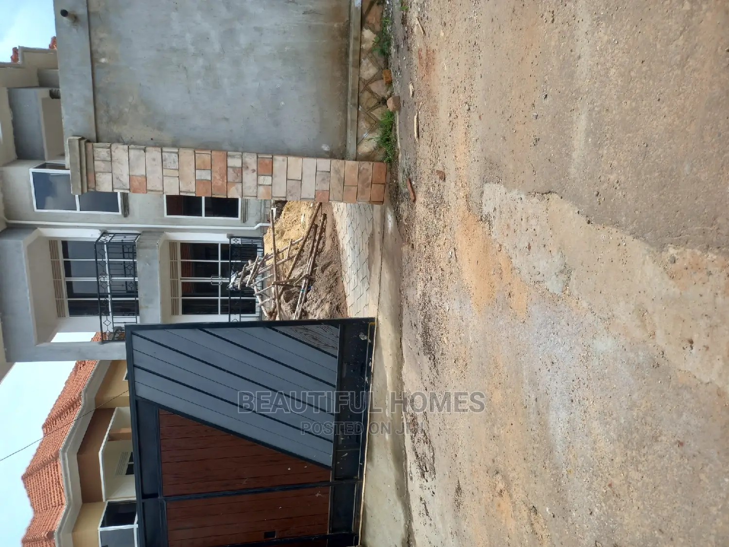Furnished 4bdrm Duplex in Najjera, Nakawa for sale