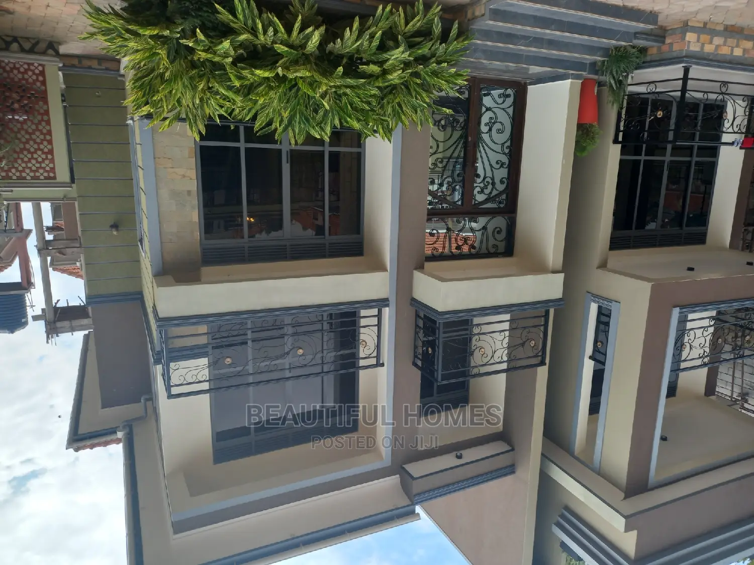 Furnished 5bdrm Duplex in Kyanja Gated Estate, Nakawa for sale