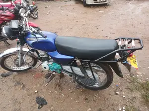 Bajaj Boxer 2018 Blue