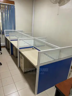 6 Seater Workstation